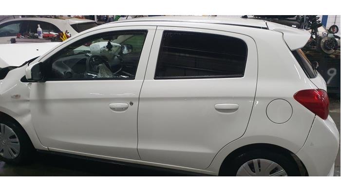 Mitsubishi Space Star 1.0 12V Skrotfordon (2020, WIT)