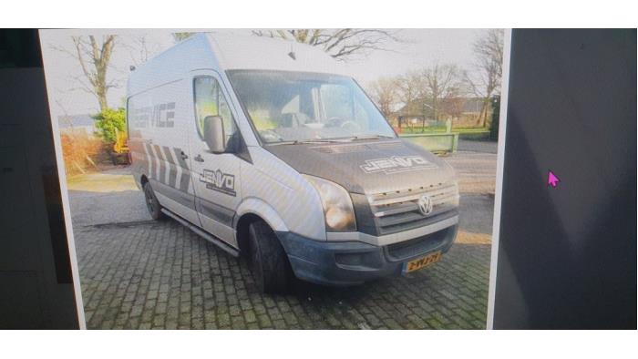 Volkswagen Crafter 2.5 TDI 30/32/35/46/50 Skrotfordon (2012, METALLIC ZILVER)