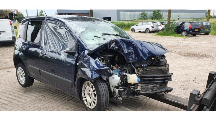 Fiat Panda/Pandina 0.9 TwinAir 65 Sloopvoertuig (2013, Metallic, Blauw)