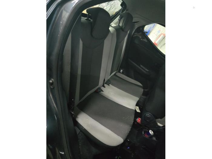 Toyota Aygo 1.0 12V VVT-i Sloopvoertuig (2016, Metallic, Muisgrijs)