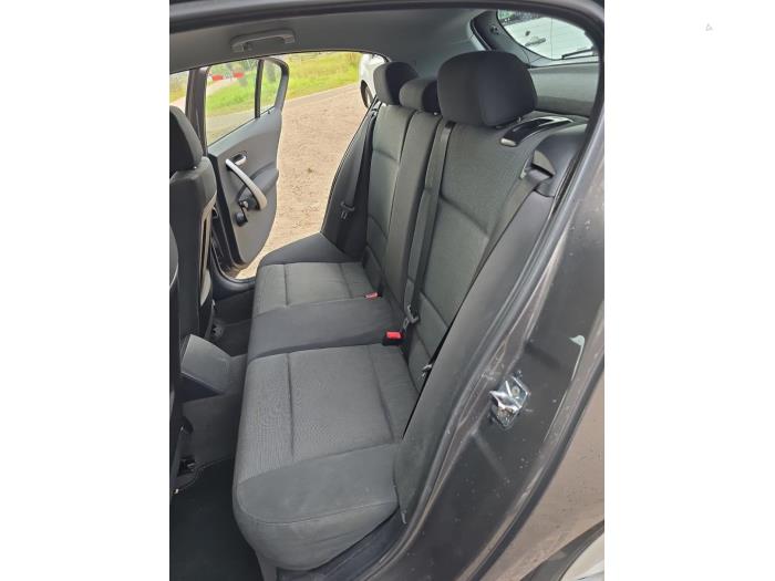 BMW 1 serie 116i 1.6 16V Samochód uszkodzony (2006, Brazowy)