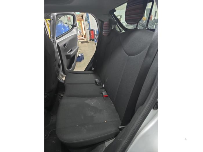 Citroen C1 1.2 PureTech 82 12V Schadevoertuig (2015, Metallic, Zilvergrijs)