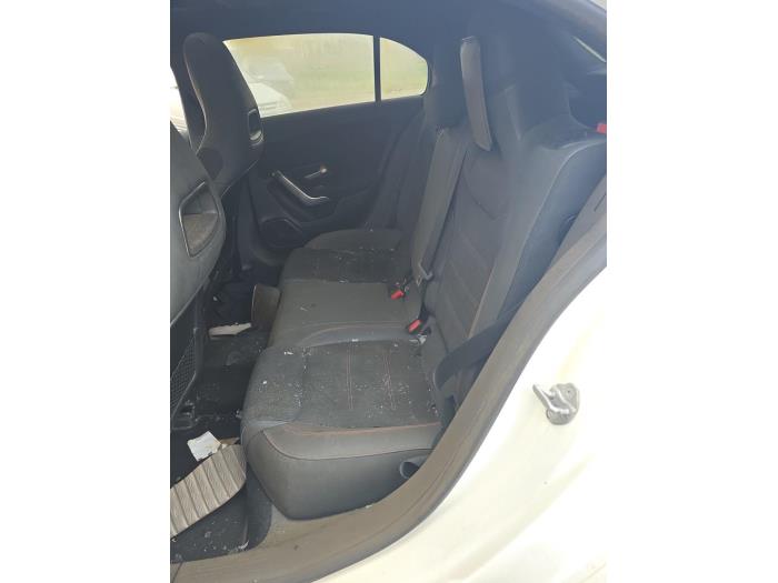 Mercedes A 1.3 A-200 Turbo 16V Sloopvoertuig (2020, Wit)