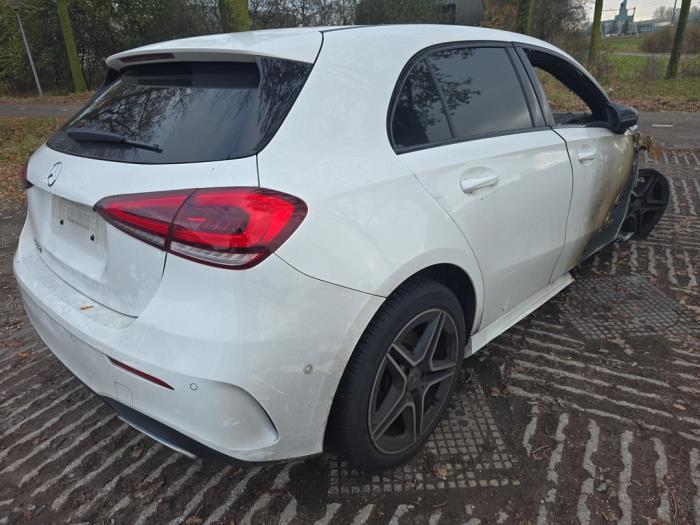 Mercedes A 1.3 A-200 Turbo 16V Sloopvoertuig (2020, Wit)