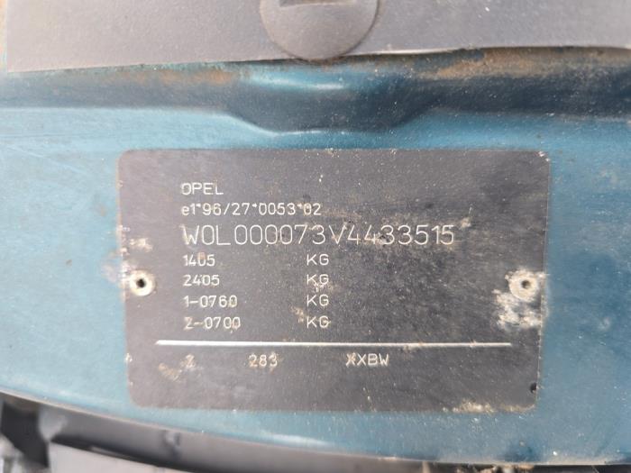 Opel Corsa B 1.4i Sloopvoertuig (1998, Blauw)