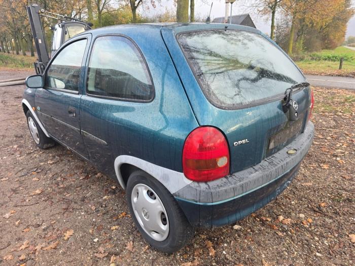 Opel Corsa B 1.4i Sloopvoertuig (1998, Blauw)