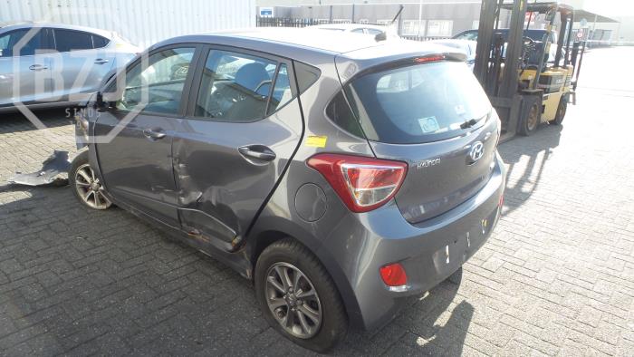 Hyundai i10 1.2 16V Sloopvoertuig (2014, Grijs)