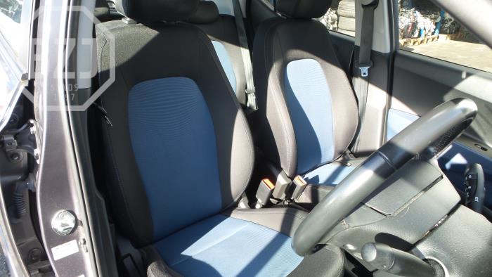 Hyundai i10 1.2 16V Sloopvoertuig (2014, Grijs)