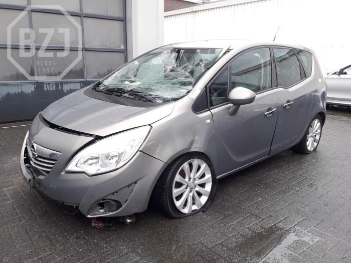 Opel Meriva 1.7 CDTI 16V Skrotfordon (2013, METALLIC GRIJS)
