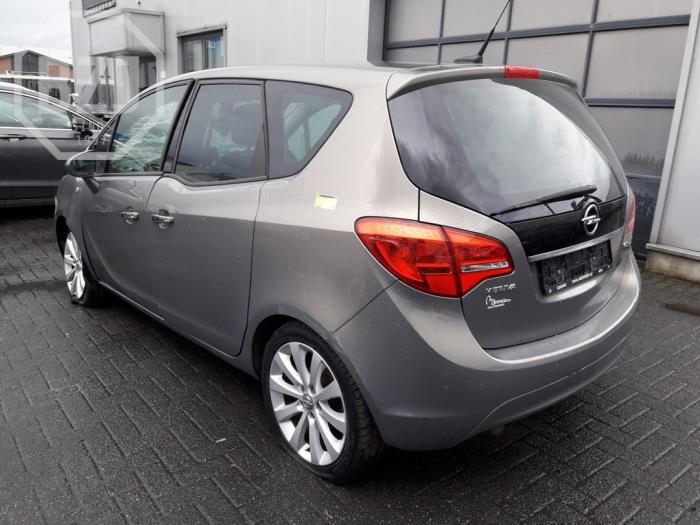 Opel Meriva 1.7 CDTI 16V Skrotfordon (2013, METALLIC GRIJS)