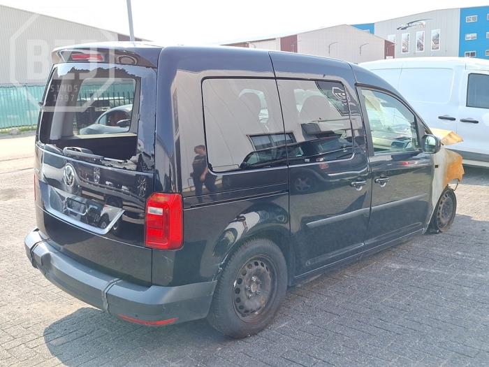 Volkswagen Caddy Combi IV 2.0 TDI 102 Sloopvoertuig (2019, Metallic, Zwart)
