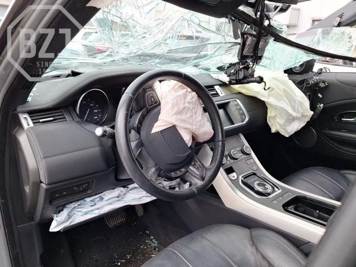 Landrover Range Rover Evoque 2.0 D 150 16V Samochód złomowany (2016, Metalik, Szary)