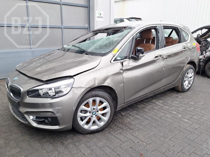 BMW 2 serie Active Tourer 218i 1.5 TwinPower Turbo 12V Skrotfordon (2016, METALLIC GRIJS)