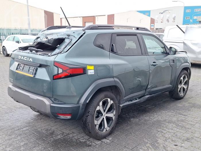 Dacia Duster 1.6 Hybrid 140 16V Sloopvoertuig (2025, Metallic, Groen)