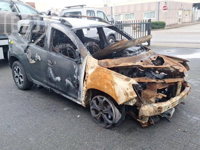 Dacia Duster 1.3 TCE 130 16V Sloopvoertuig (2020, Grijs)
