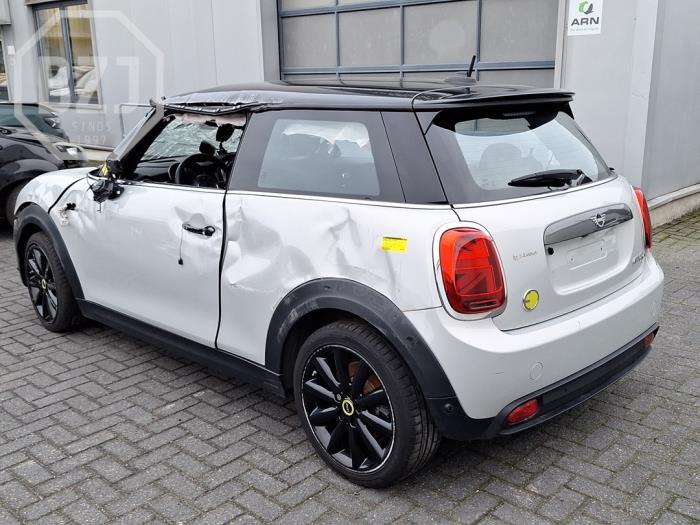 Mini Mini Cooper SE,Electric Sloopvoertuig (2022, Metallic, Zilver)