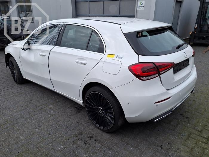 Mercedes A 2.0 A-250 Turbo 16V 4Matic Skrotfordon (2019, WIT)