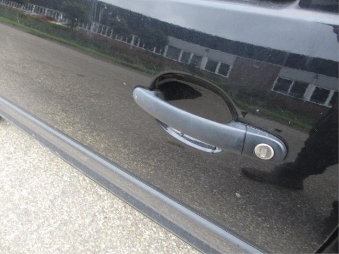 Volkswagen Golf IV 1.6 Skrotfordon (1998, ZWART)