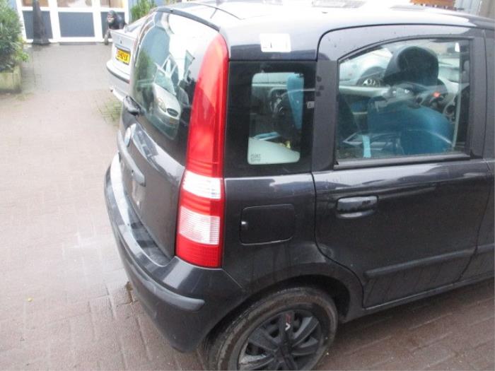 Fiat Panda 1.2 Fire Skrotfordon (2005, ZWART)