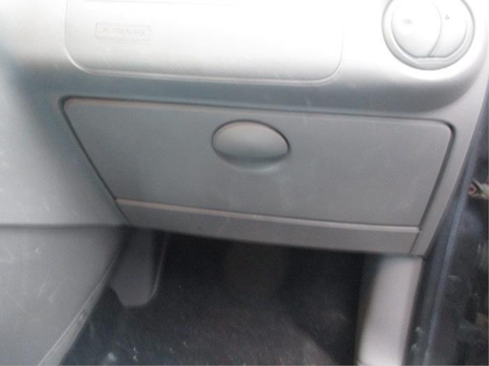 Fiat Panda 1.2 Fire Skrotfordon (2005, ZWART)