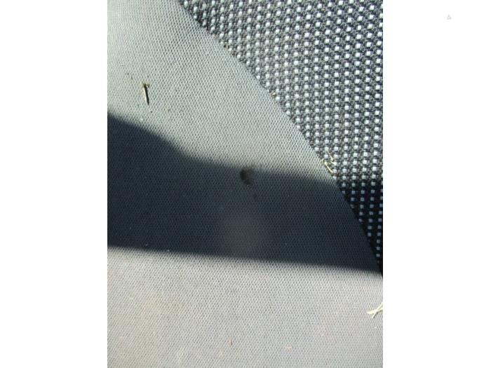 Peugeot 107 1.0 12V Samochód złomowany (2006, Zólty)