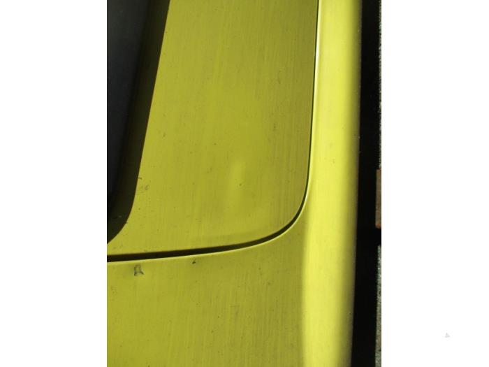 Peugeot 107 1.0 12V Samochód złomowany (2006, Zólty)