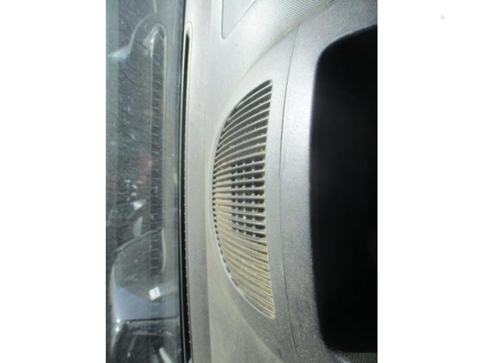 Peugeot 107 1.0 12V Samochód złomowany (2006, Zólty)