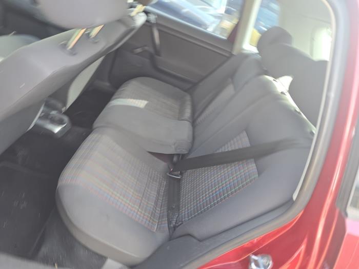 Volkswagen Polo IV 1.4 16V Skrotfordon (2006, ROOD)