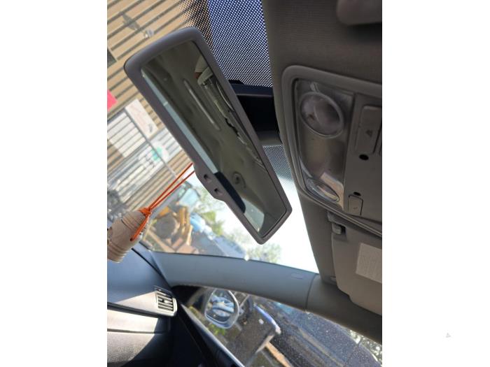 Volkswagen Passat Variant 2.0 FSI 16V Samochód złomowany (2006, Szary)