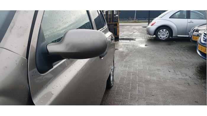 Nissan Micra 1.2 16V Samochód złomowany (2007, Brazowy)