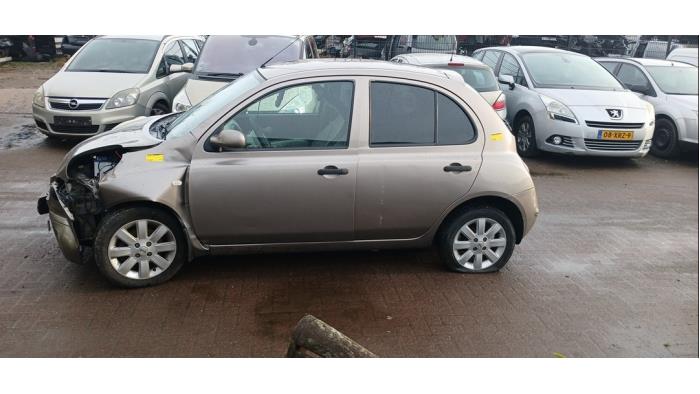 Nissan Micra 1.2 16V Samochód złomowany (2007, Brazowy)