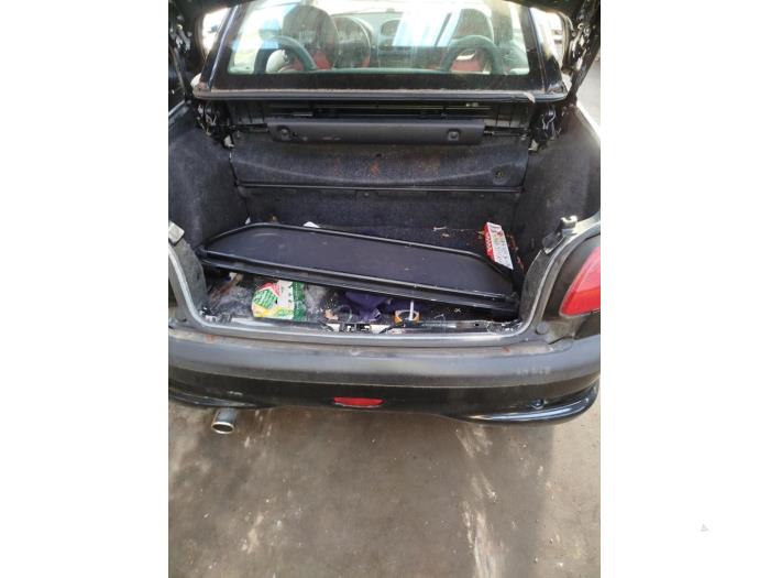 Peugeot 206 CC 2.0 16V Sloopvoertuig (2003, Zwart)