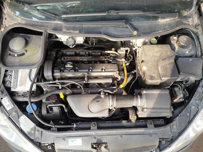 Peugeot 206 CC 2.0 16V Sloopvoertuig (2003, Zwart)