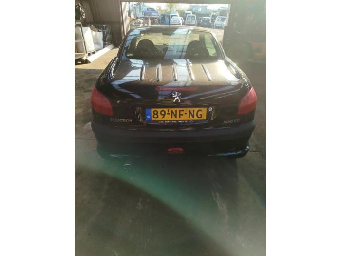 Peugeot 206 CC 2.0 16V Sloopvoertuig (2003, Zwart)