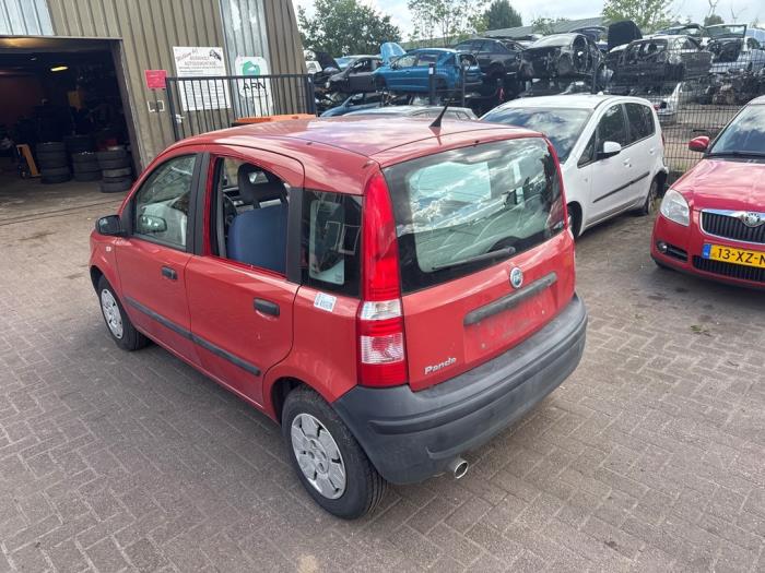 Fiat Panda 1.1 Fire Skrotfordon (2004, ROOD)
