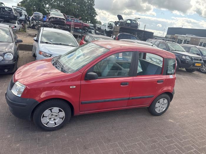 Fiat Panda 1.1 Fire Skrotfordon (2004, ROOD)
