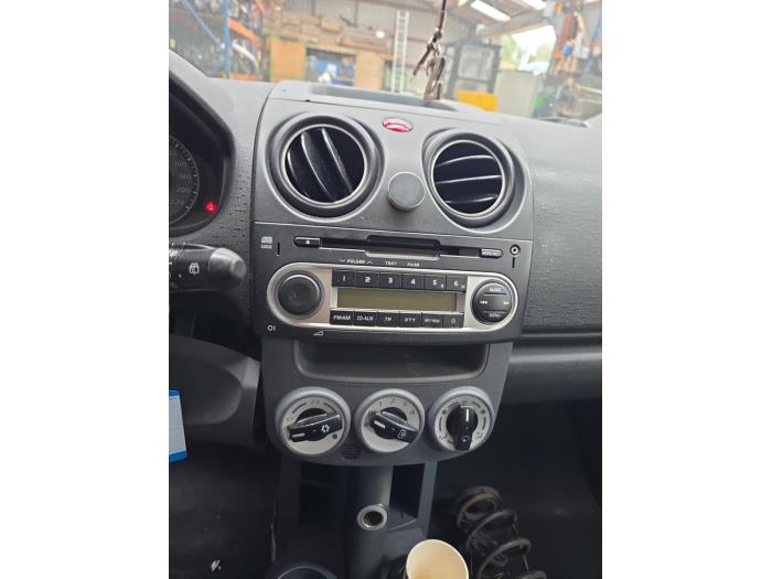 Mitsubishi Colt 1.3 16V Skrotfordon (2012, WIT)