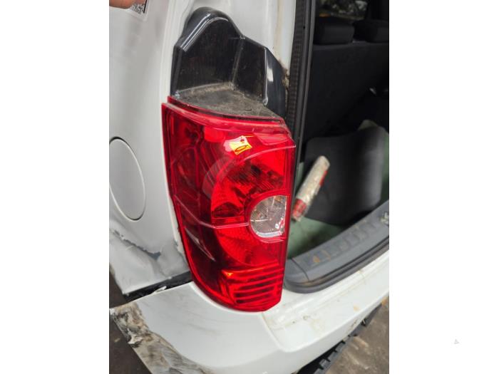 Mitsubishi Colt 1.3 16V Skrotfordon (2012, WIT)