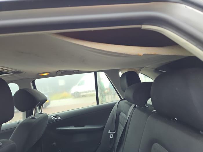 Skoda Fabia 1.4i 16V Sloopvoertuig (2004, Grijs)