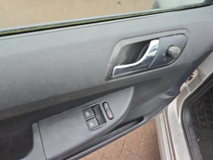 Skoda Fabia 1.4i 16V Sloopvoertuig (2004, Grijs)