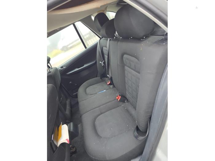 Skoda Fabia 1.4i 16V Sloopvoertuig (2004, Grijs)