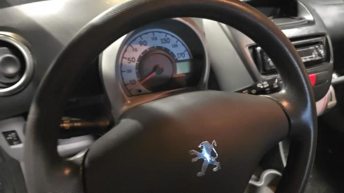 Peugeot 107 1.0 12V Sloopvoertuig (2006, Grijs)