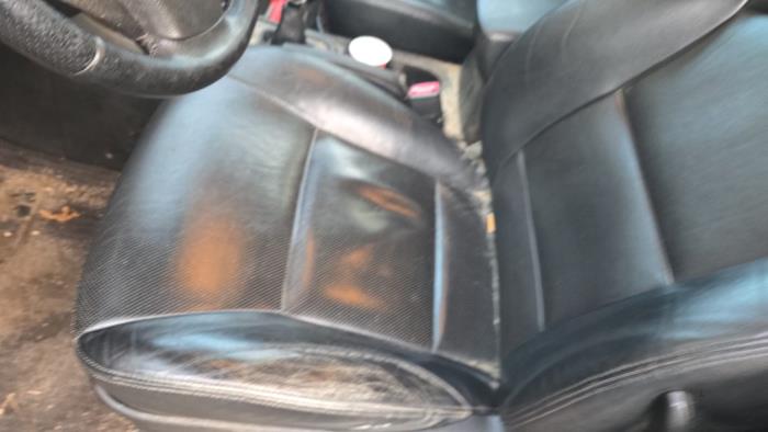 Ssang Yong Korando 2.0 e-XDi 16V 4x4 Skrotfordon (2011, GRIJS)