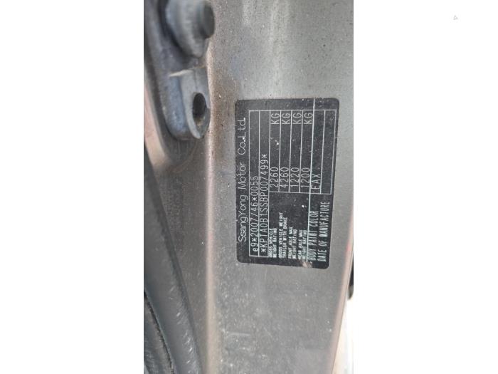 Ssang Yong Korando 2.0 e-XDi 16V 4x4 Skrotfordon (2011, GRIJS)