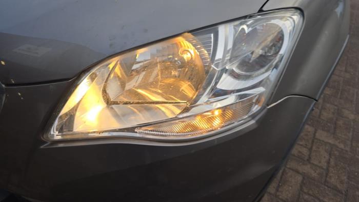 Ssang Yong Korando 2.0 e-XDi 16V 4x4 Skrotfordon (2011, GRIJS)