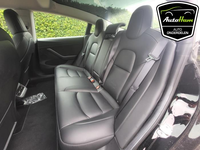 Tesla Model 3 Sloopvoertuig (2022, Zwart)