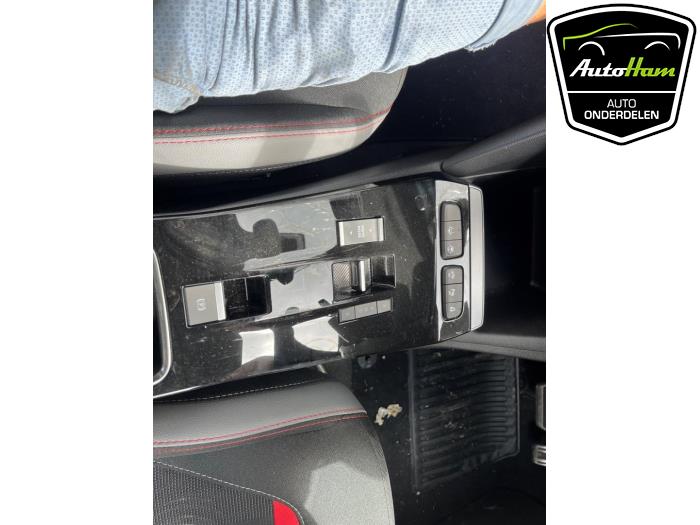 Opel Mokka Mokka-e, Electric 50 kWh Skrotfordon (2022, GRIJS)