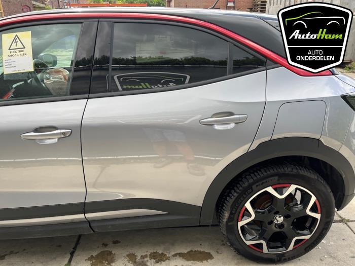 Opel Mokka Mokka-e, Electric 50 kWh Skrotfordon (2022, GRIJS)