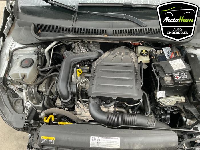 Volkswagen Polo VI 1.0 TSI 12V Samochód złomowany (2018, Szary)