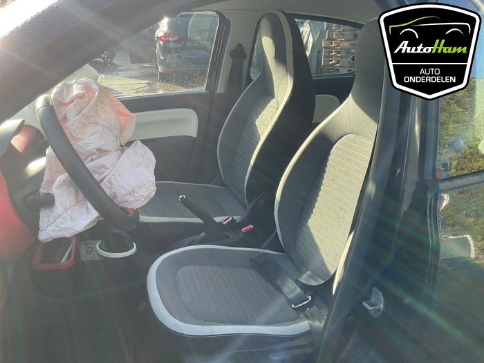 Renault Twingo III 1.0 SCe 70 12V Sloopvoertuig (2016, Zwart)